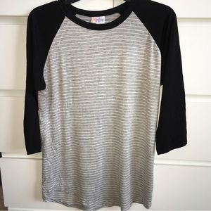 LuLaRoe Long sleeve shirt (M)